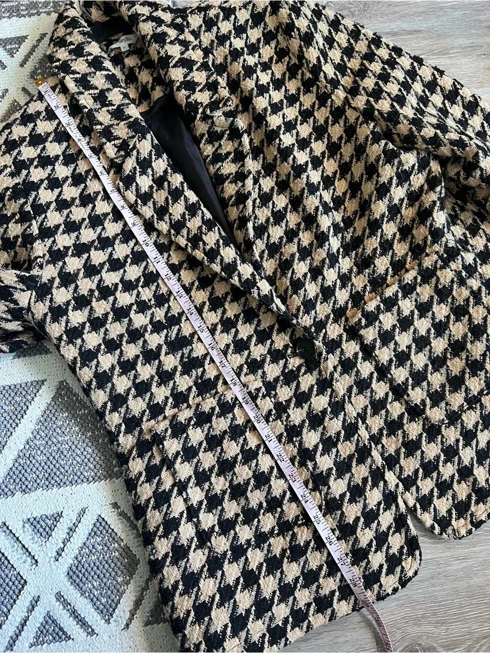 Amaryllis houndstooth blazer